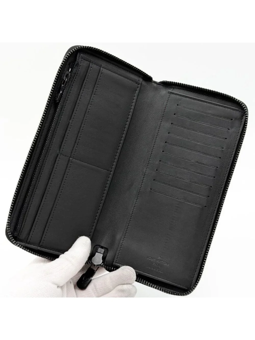 Louis Vuitton IC Zippy Wallet Vertical Shadow